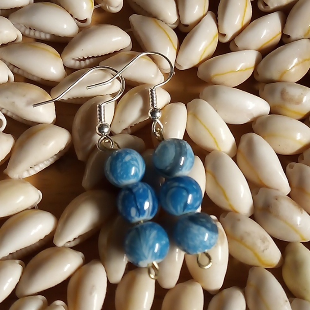 Bargain emporiums hand made elegant artisan Alaskan jewelry